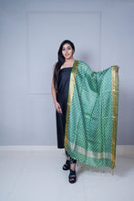 Load image into Gallery viewer, Green Color Tussar Silk Dupatta