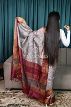 Load image into Gallery viewer, Grey Printed Pure Tussar Silk Saree