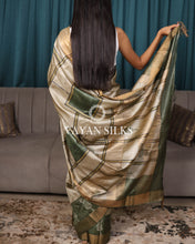 Load image into Gallery viewer, light Olive Green Printed Pure Tussar Silk Saree