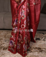 Load image into Gallery viewer, Maroon Woven Pure Tussar Silk Saree