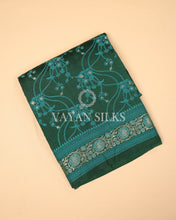 Load image into Gallery viewer, Green Banarasi Silk Saree