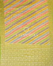 Load image into Gallery viewer, Green Banarasi Silk Saree