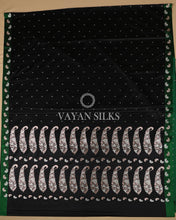 Load image into Gallery viewer, Black Pure Mashru Banarasi Silk Saree