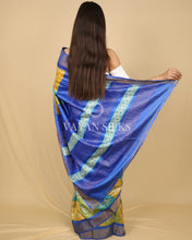 Load image into Gallery viewer, Green Blue Yellow Printed Pure Tussar Silk Saree