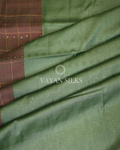Load image into Gallery viewer, Green Handwoven Pure Tussar Silk Saree