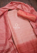 Load image into Gallery viewer, Pink Printed Tussar Suit Set
