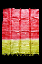 Load image into Gallery viewer, Green Red Handloom Suit Set