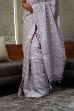 Load image into Gallery viewer, Nazaakat - Fog Grey Saree with Thread Embroidery