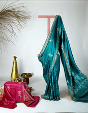 Load image into Gallery viewer, Dark Green Color Tussar Silk Printed Saree